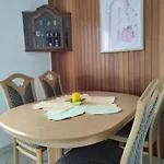 Einladende Ferienwohnung In Hannover Messenah
