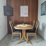 Einladende Ferienwohnung In Hannover Messenah